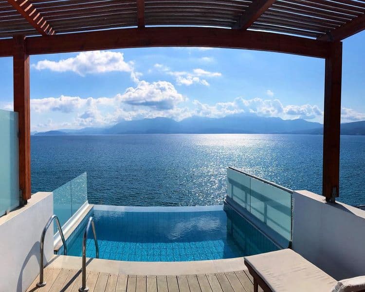 Miramare Luxury Suite & Villas