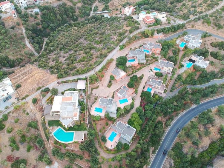 Pleiades Luxurious Villas