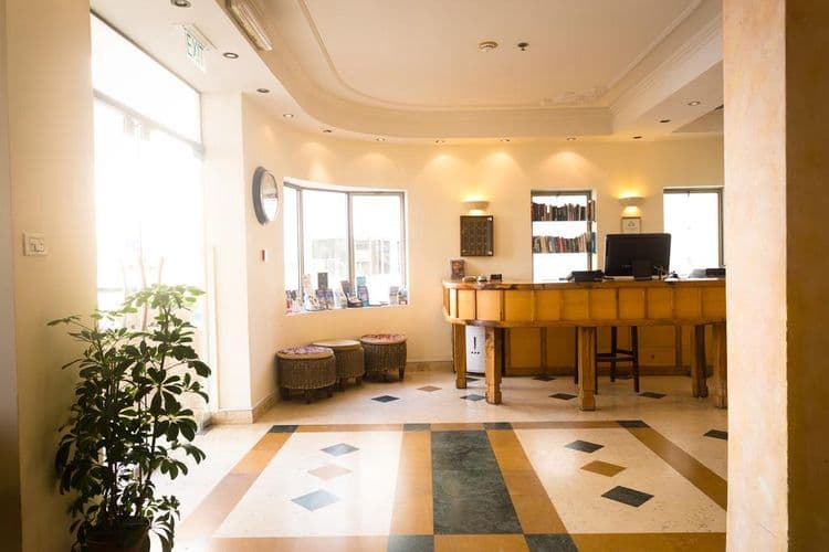 De La Mer Hotel