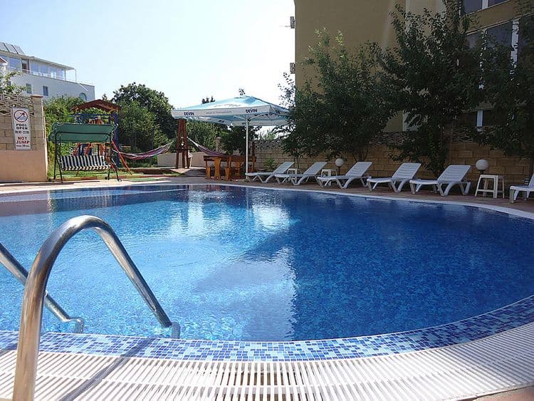 Aquarelle Hotel