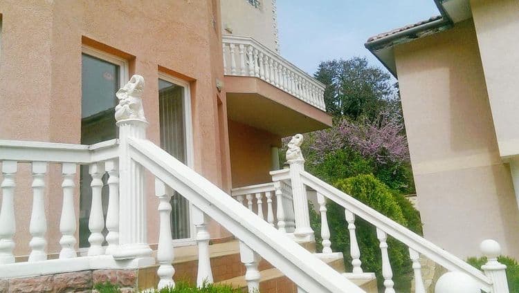 Aquarelle Hotel