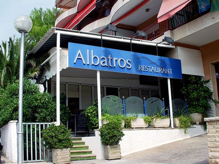 MedPlaya Albatros Family