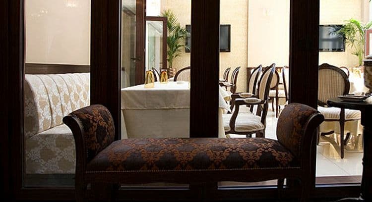 Royal Palace Resort & Spa