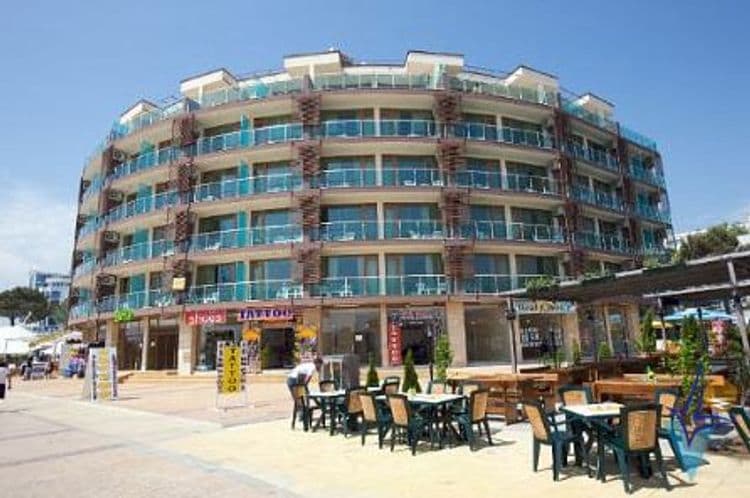 Sea Breeze Hotel