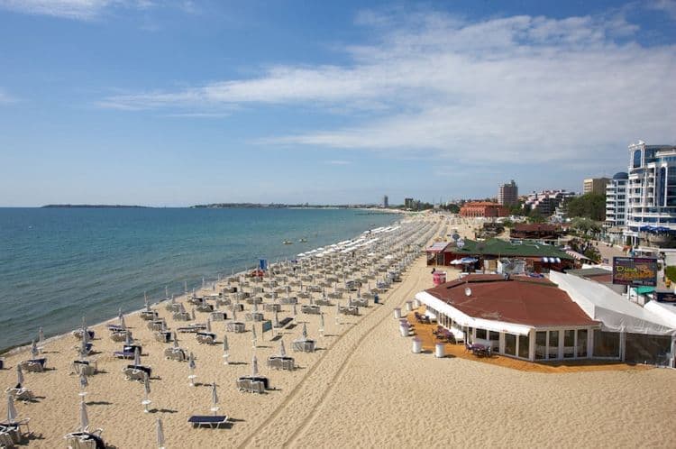 Sea Breeze Hotel