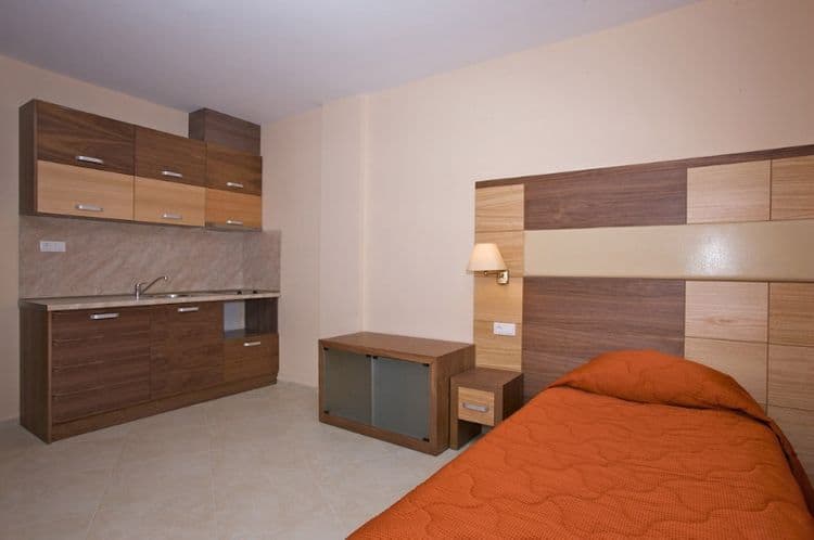 Sea Breeze Hotel