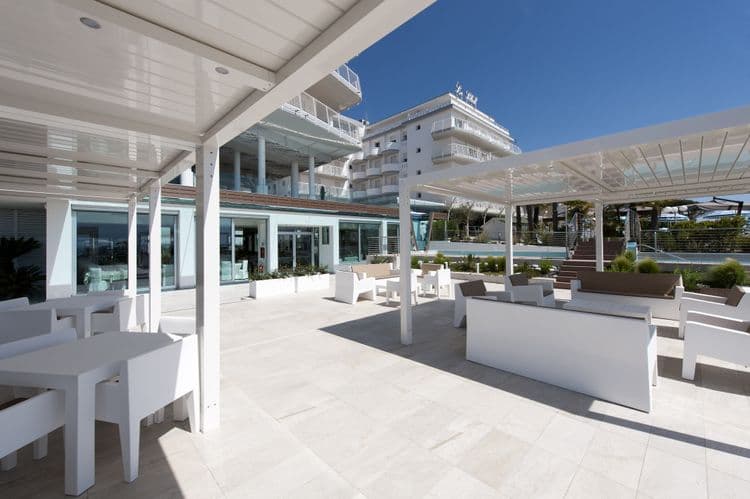 Le Soleil Hotel