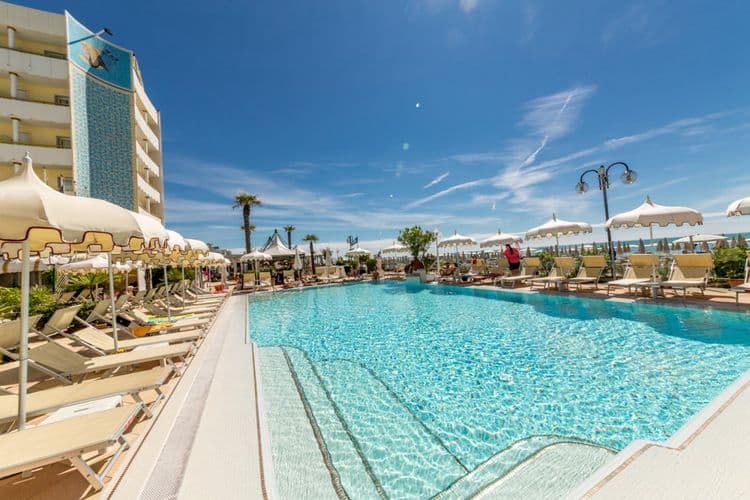Luxor & Cairo Wellness Hotel