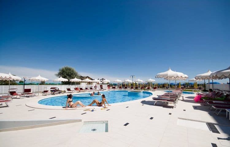 Baia del Mar Suite Hotel