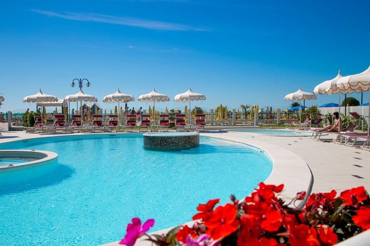 Baia del Mar Suite Hotel