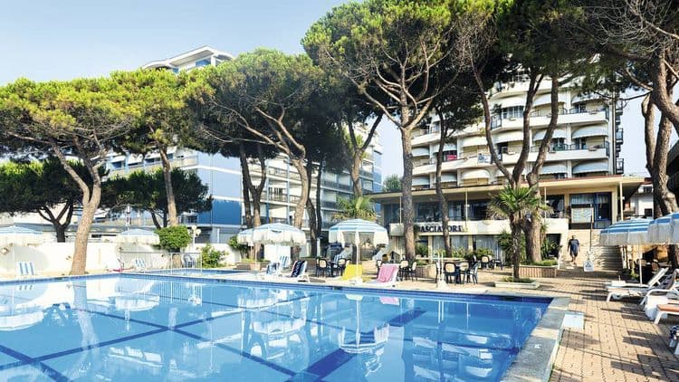 Ambasciatori Palace