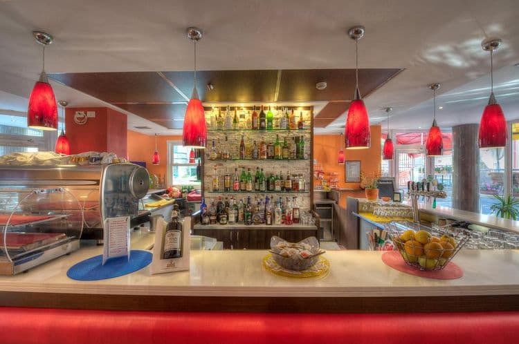 Sheila Aparthotel