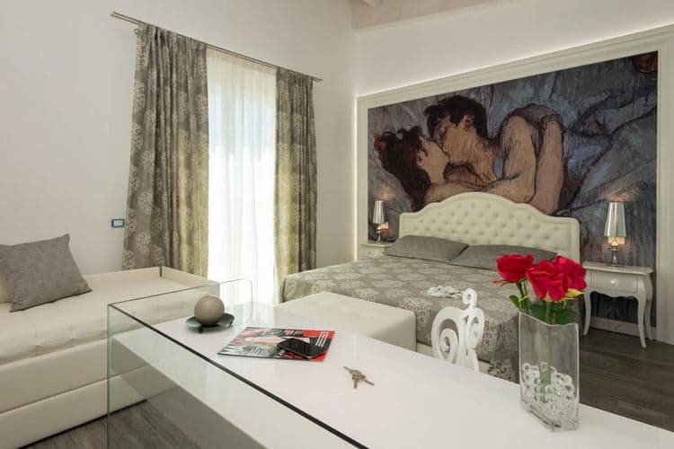 Sheila Aparthotel