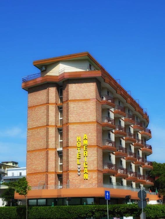 American Hotel