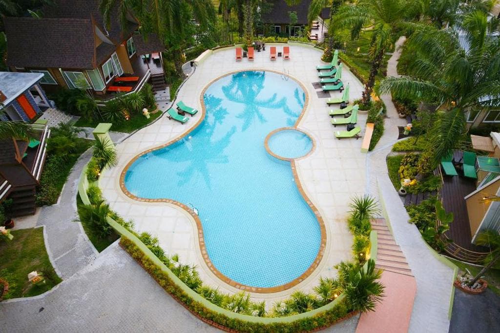 Palm Paradise Resort