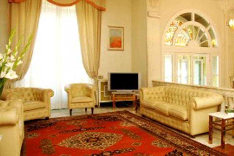 Esplanade Hotel Residence