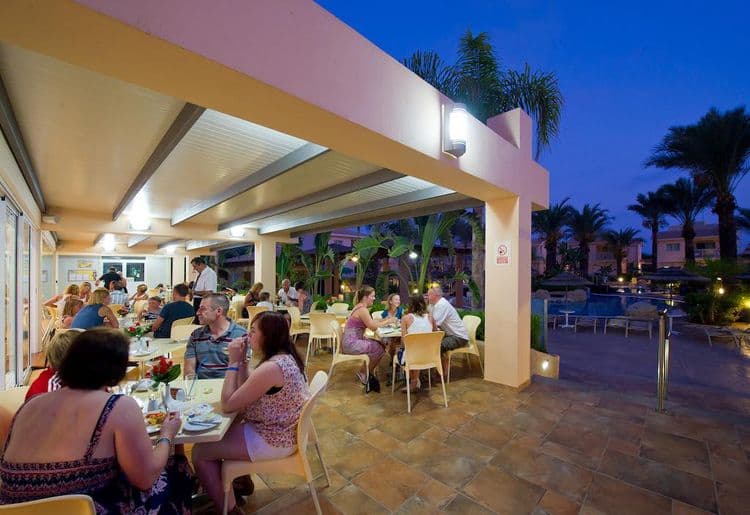 Tasia Maris Gardens Holiday Village