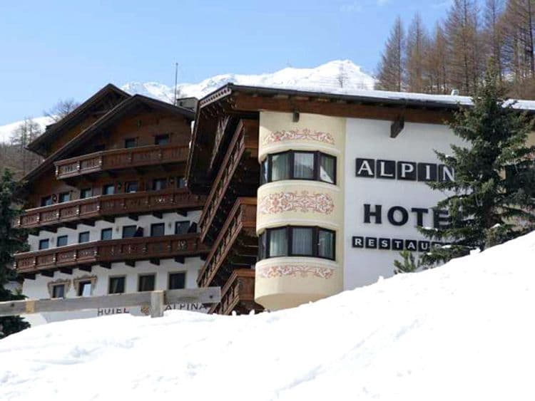 Hotel Alpina