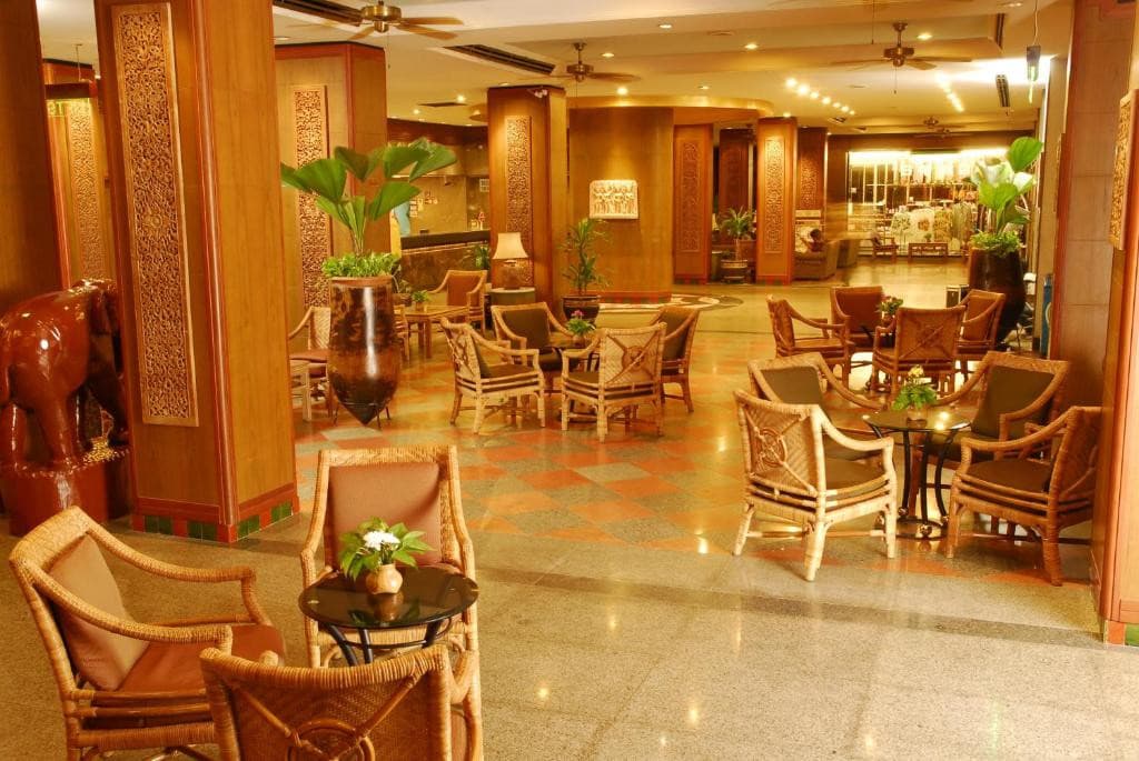 Golden Beach Hotel