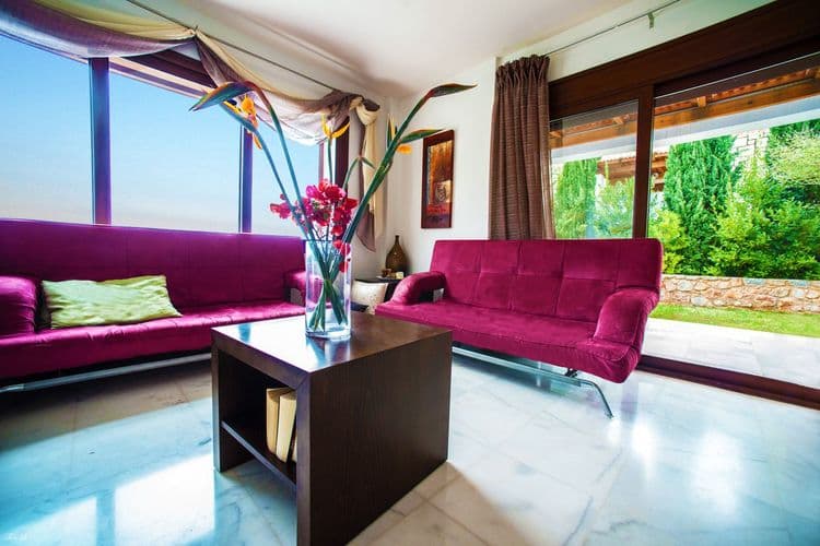 Okeanides Luxury Villas