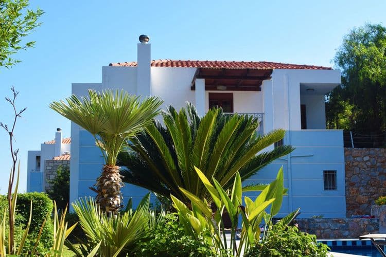 Okeanides Luxury Villas