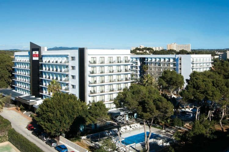 Riu Bravo Hotel