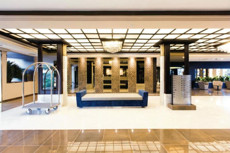 Riu Bravo Hotel