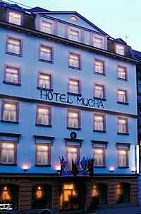 Mucha Hotel