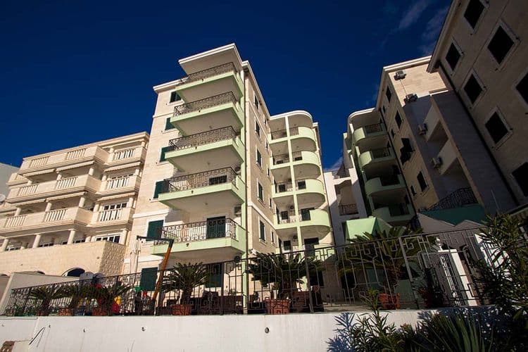 Montesan Apartments