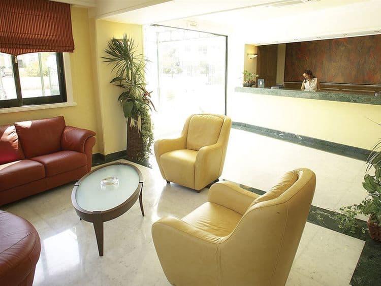 Ramada Attica Riviera