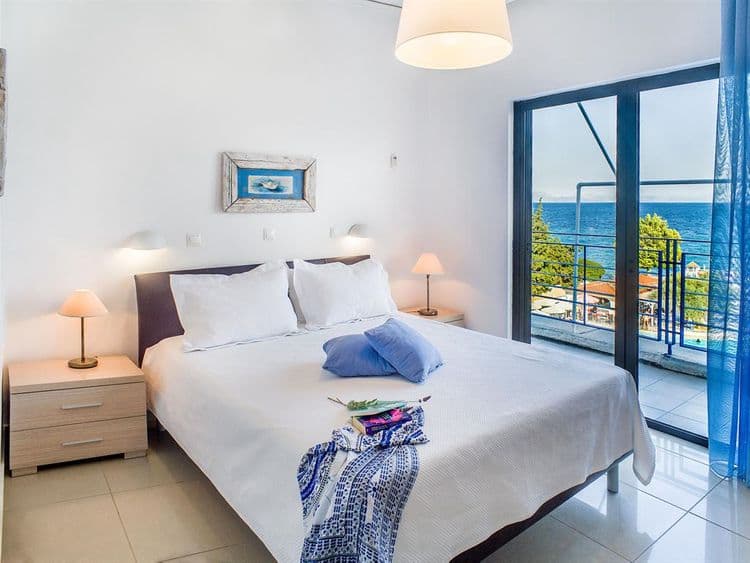 Grand Bleu Beach Resort