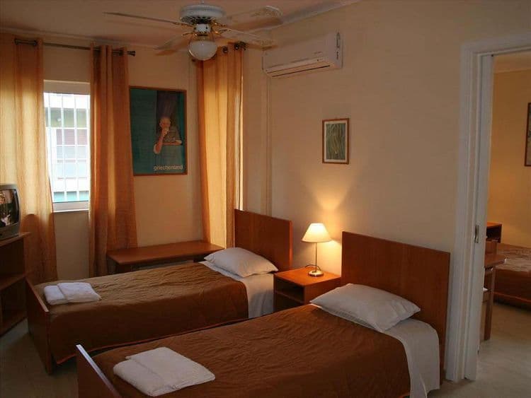 Stefanakis Hotel & Apartments