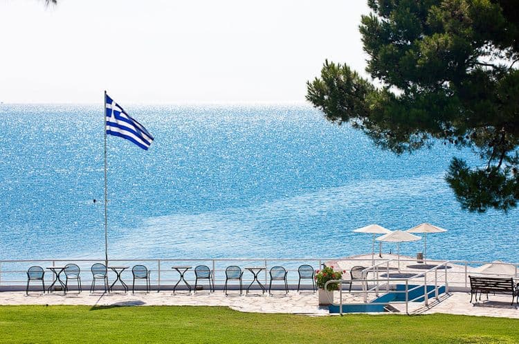 Kalamaki Beach Hotel