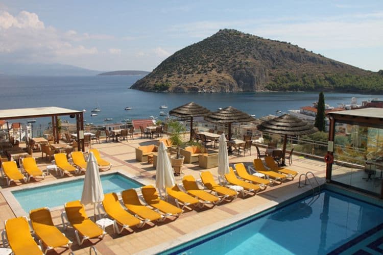 John & George Hotel