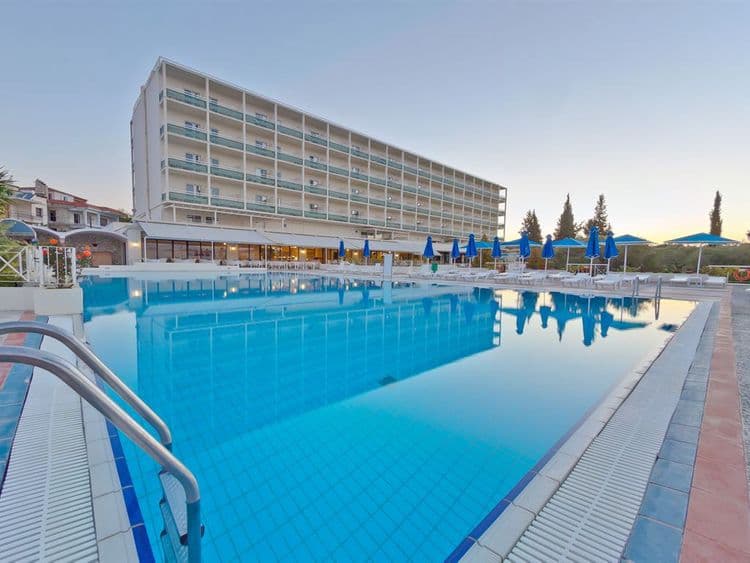 Bomo Club Palmariva Beach