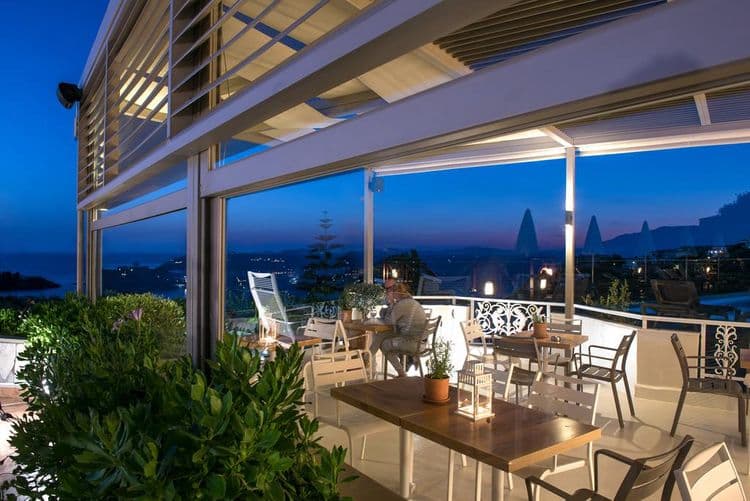 Irida Apartments