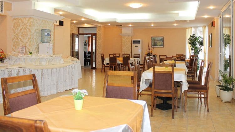 Amon Ra Hotel