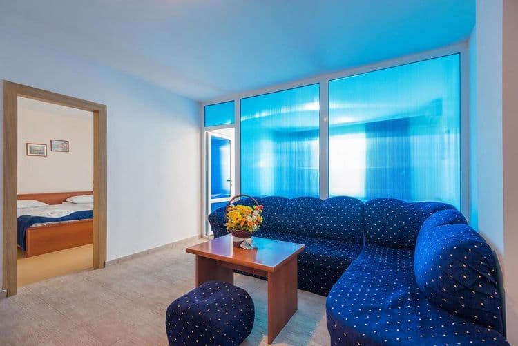 Amon Ra Hotel