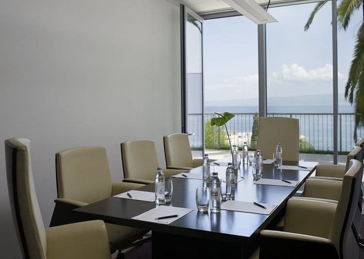 Radisson Blu Resort