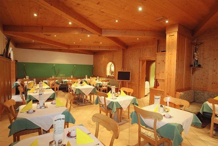 AlpenParks Parkhotel Zell am See