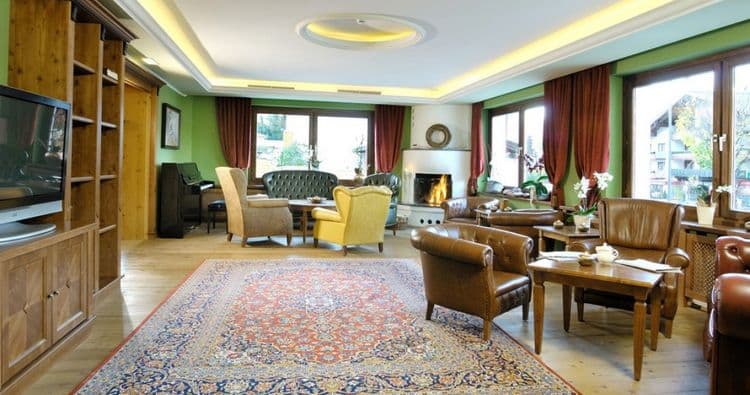 Vier Jahreszeiten Hotel