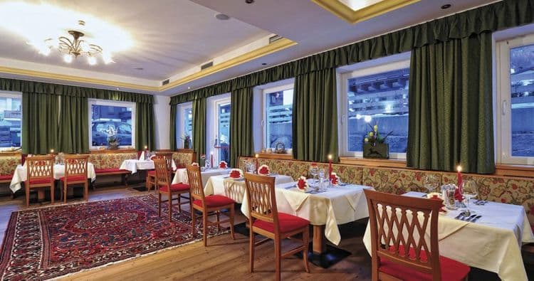 Vier Jahreszeiten Hotel