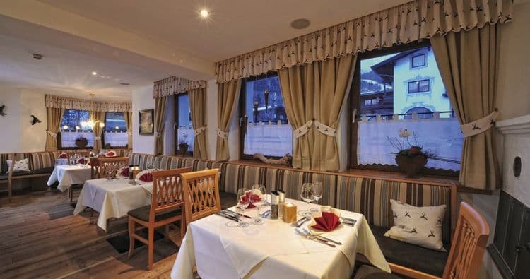 Vier Jahreszeiten Hotel