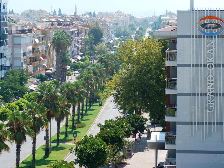 Grand Okan Hotel