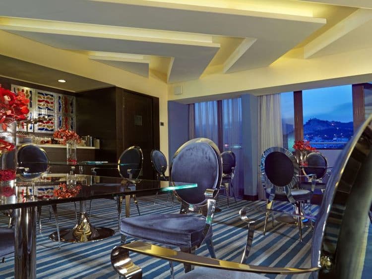 Crowne Plaza Athens City Centre Hotel