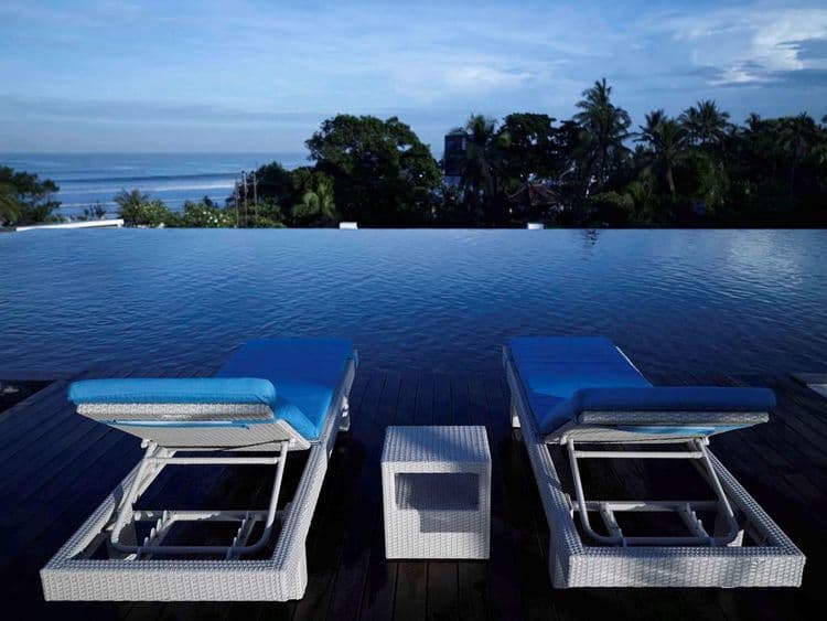 Pullman Bali Legian Beach Hotel