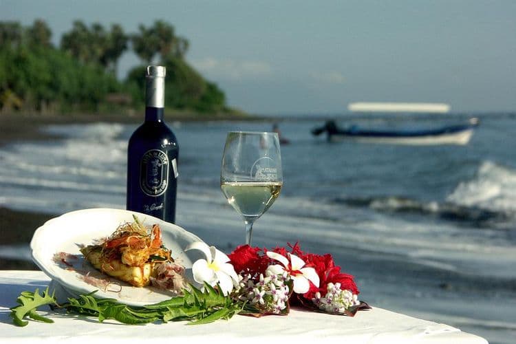 Matahari Beach Resort & Spa