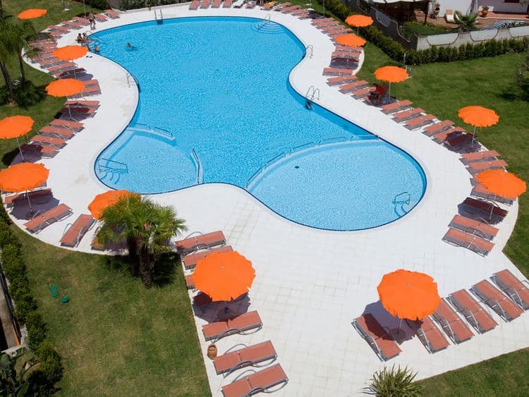 Capo Peloro Hotel
