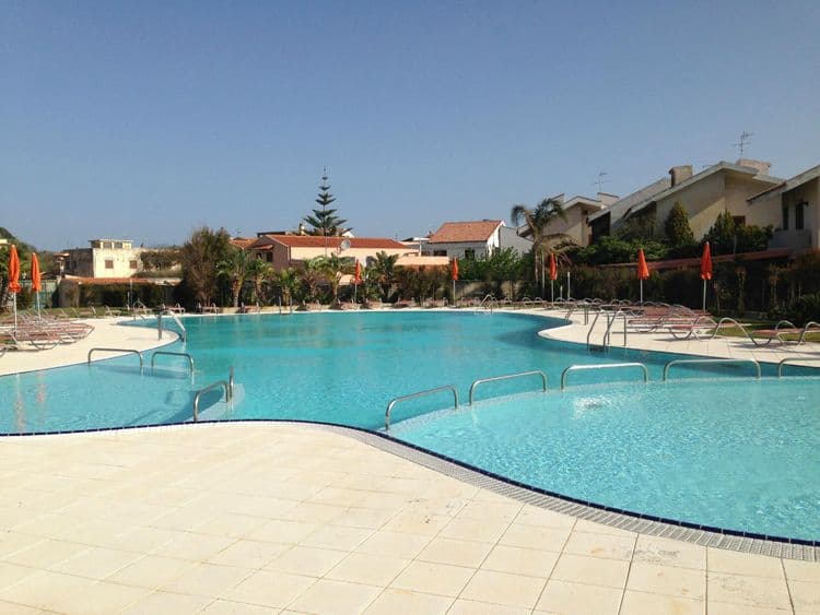 Capo Peloro Hotel