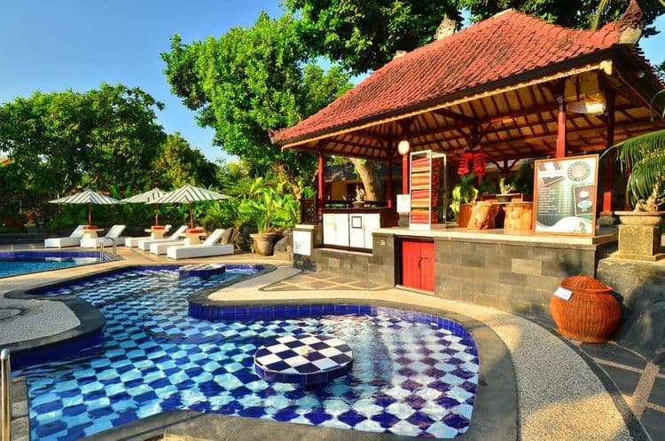 Inna Sindhu Beach Hotel